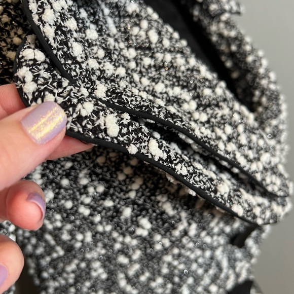 Stylish Black and White Women's Jacket - Picture 12 of 13